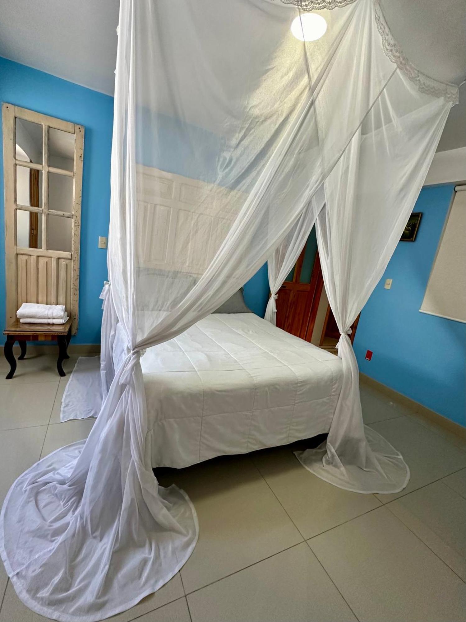 Hotel Huerta Don Felipe Irimbo Esterno foto