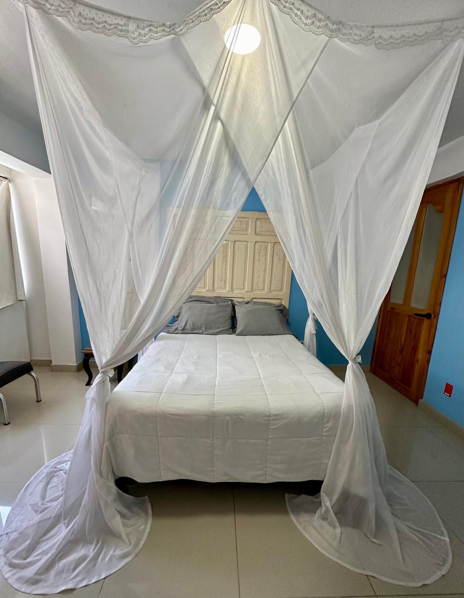 Hotel Huerta Don Felipe Irimbo Esterno foto
